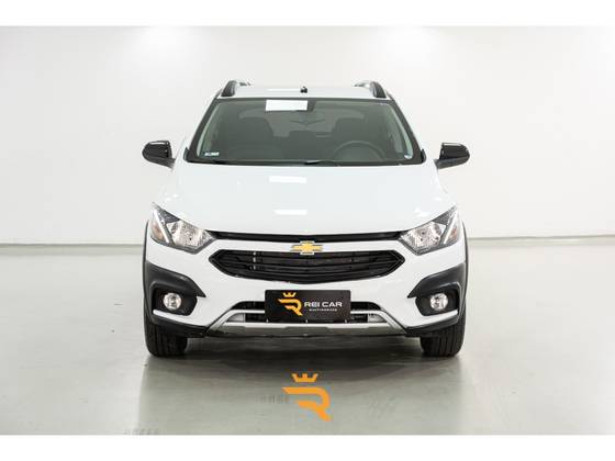 CHEVROLET ONIX 1.4 MPFI ACTIV 8V FLEX 4P AUTOMÁTICO CHEVROLET ONIX 1.4 MPFI ACTIV 8V FLEX 4P AUTOMÁTICO